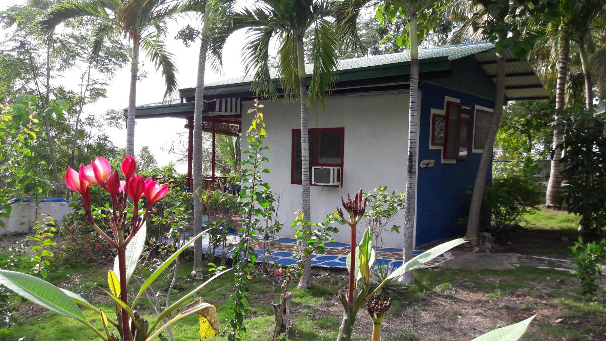 Casa De La Playa Beach Resort Siquijor Room photo